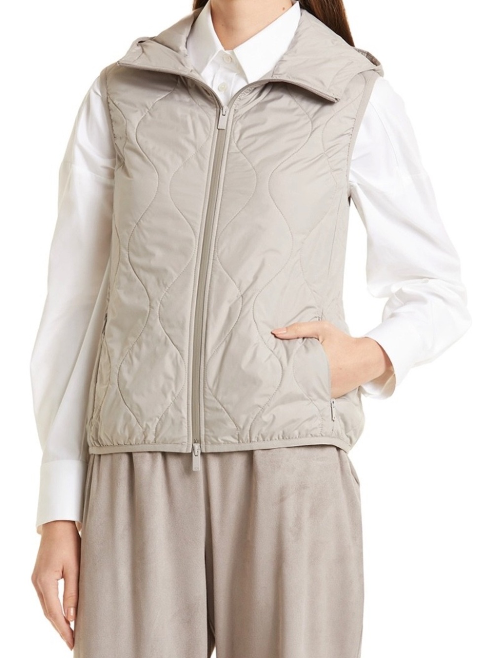 NWOT Max Mara Leisure Micenea Quilted Hooded Zip-Up Vest Size 6